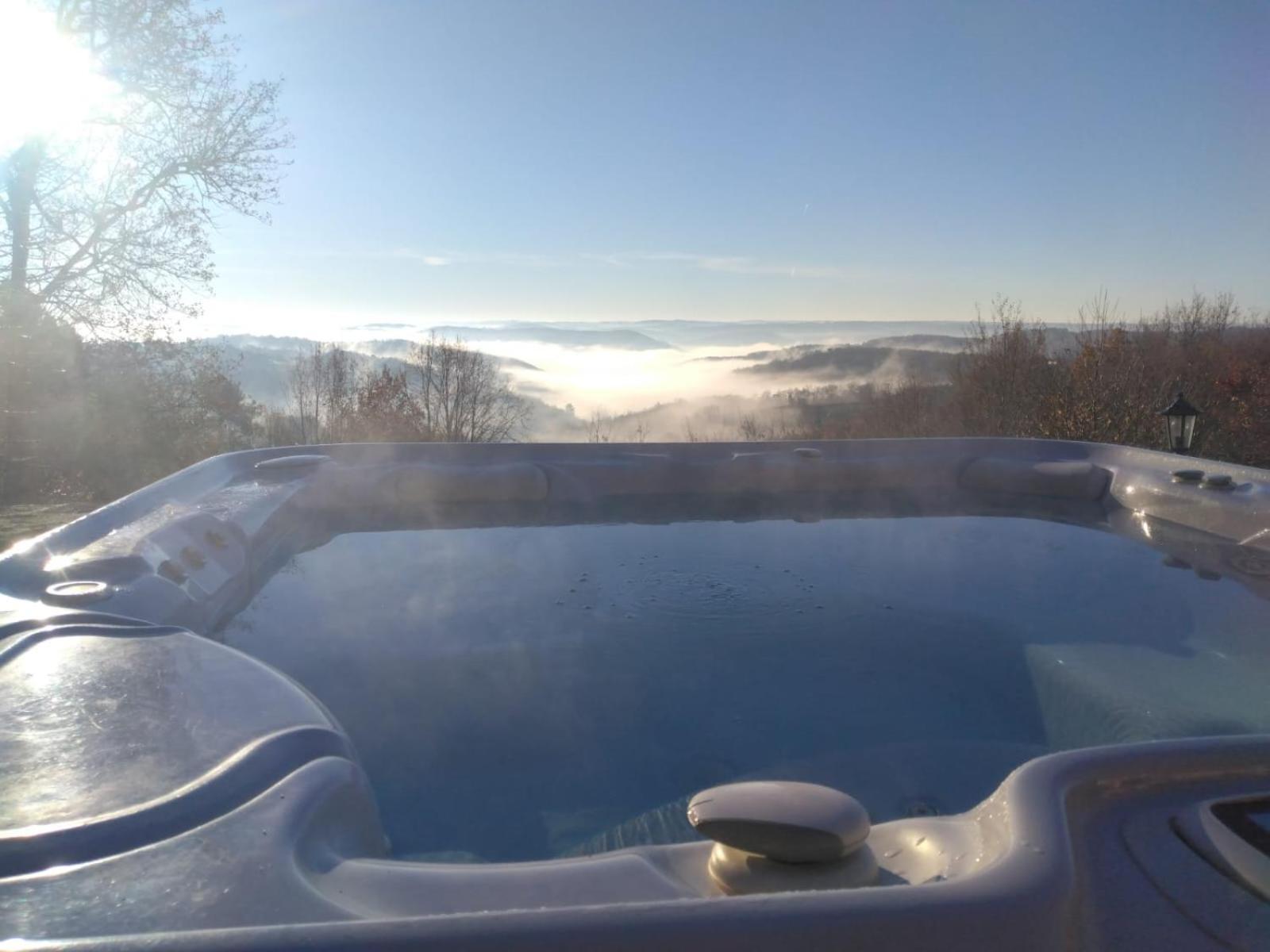 Luxury Chateau W. Pool & Hot Tub In Dordogne Beynac-et-Cazenac Exteriér fotografie