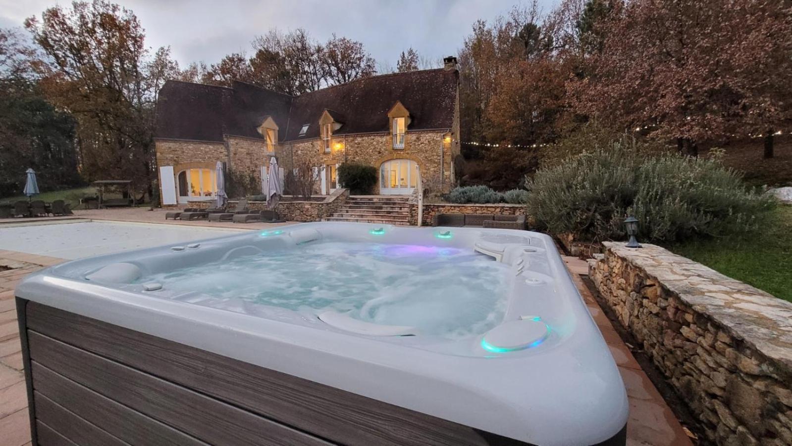 Luxury Chateau W. Pool & Hot Tub In Dordogne Beynac-et-Cazenac Exteriér fotografie